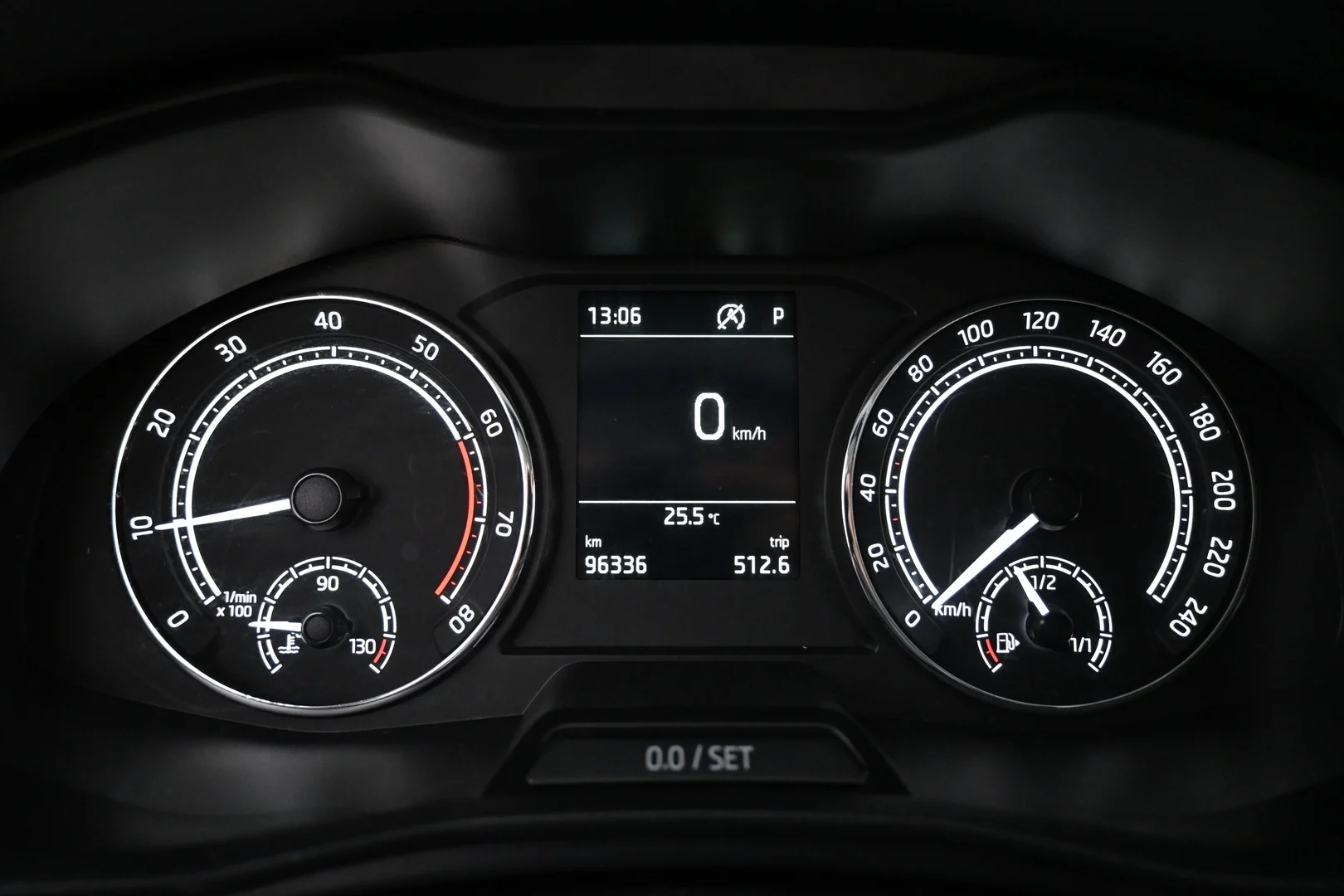 Car Image - 3D3bVbsZKbnYn6yrDZZtwz