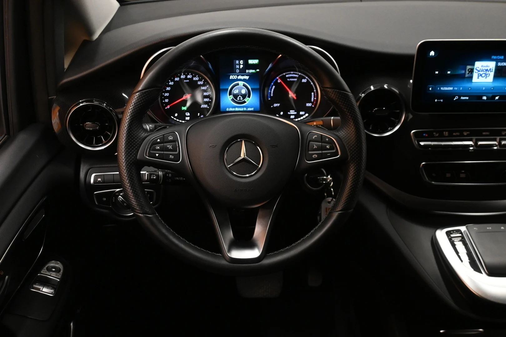 Car Image - 4AJ2YsnEz0D4Itj73zLLaO
