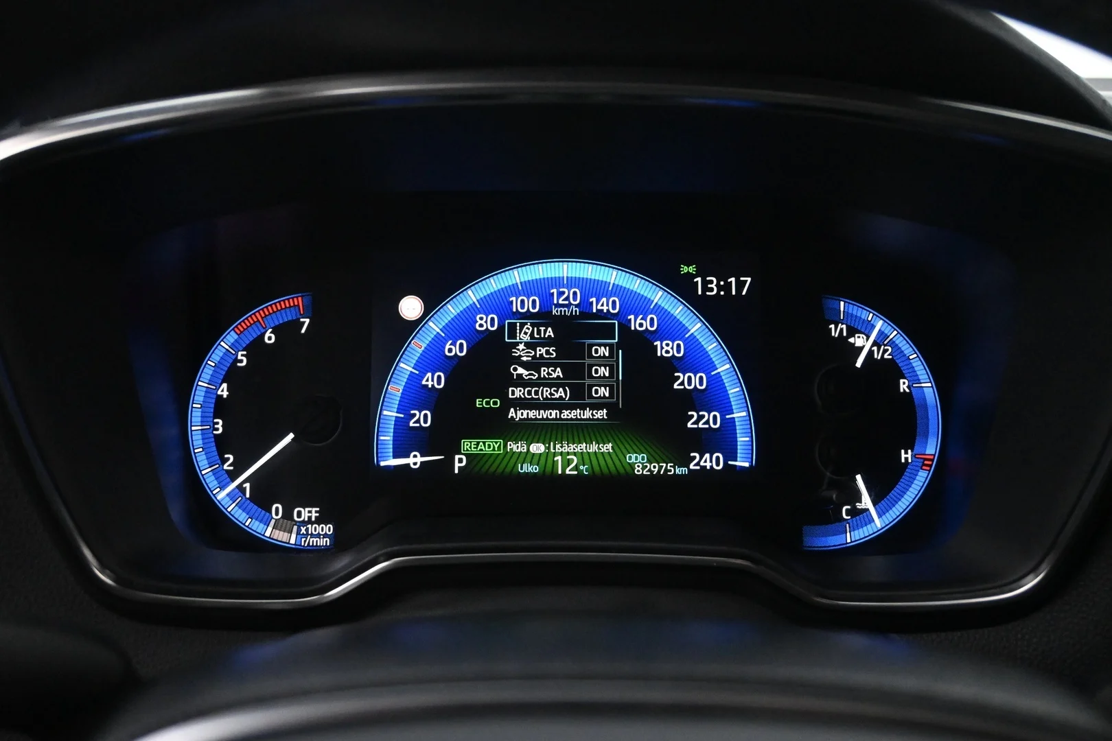 Car Image - 4efchPgBh3B0PKwiBlJhpX