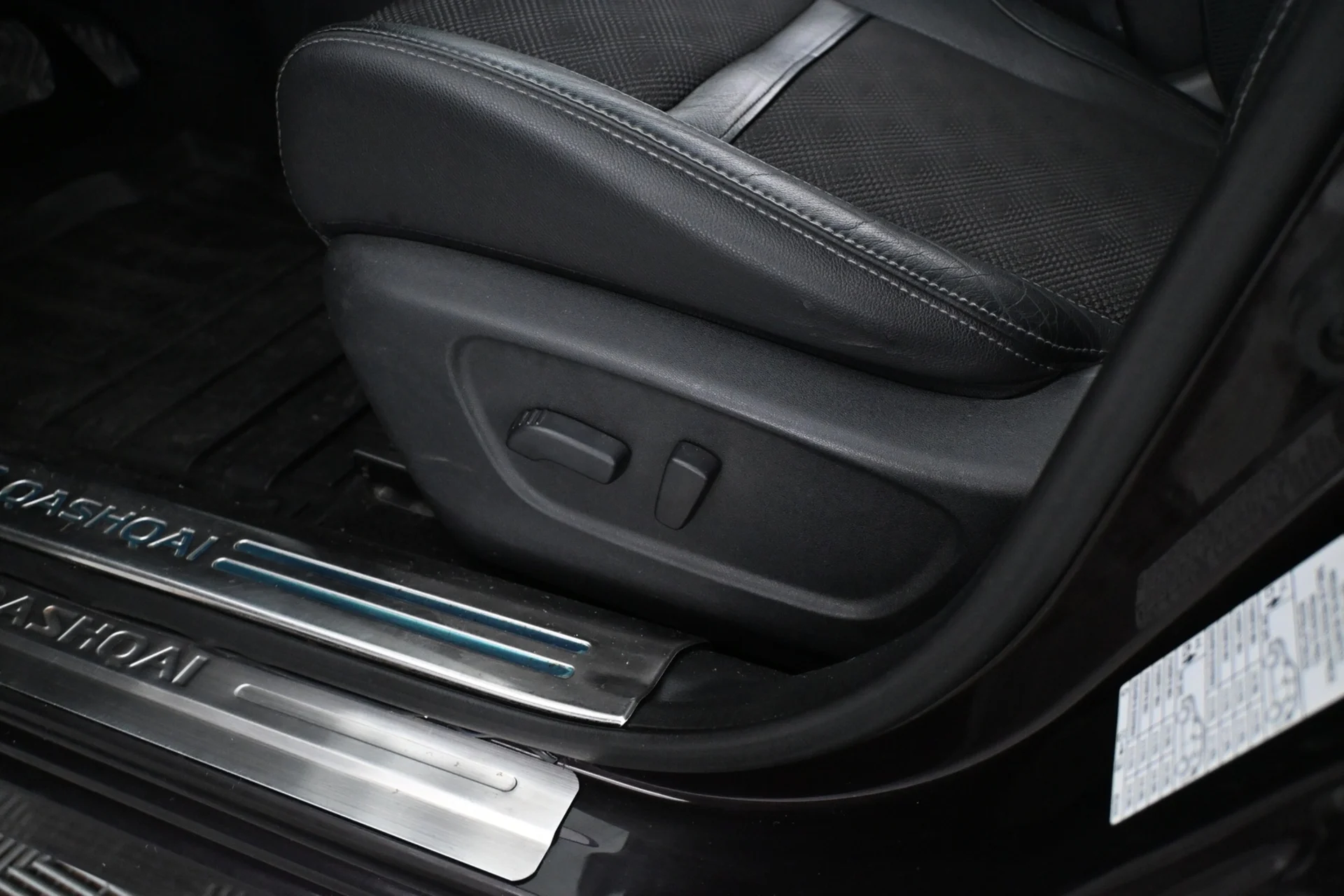 Car Image - 1Xz1Rsjlm6tV7zrxbkKg98