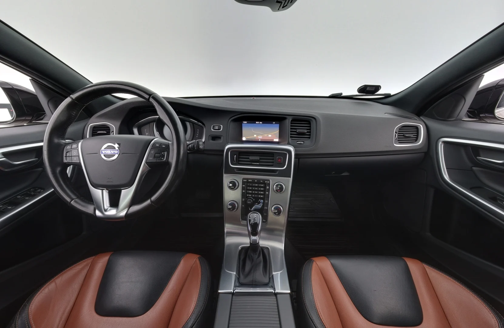 Car Image - 1PFg1fOTlp9Dygn1AxzQhv
