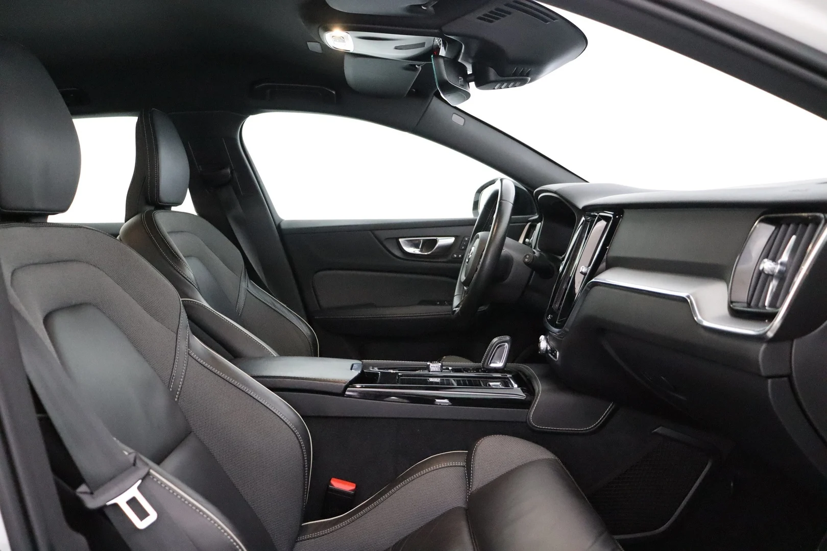 Car Image - 6fK8ADfrqUEWdejCXe4Te