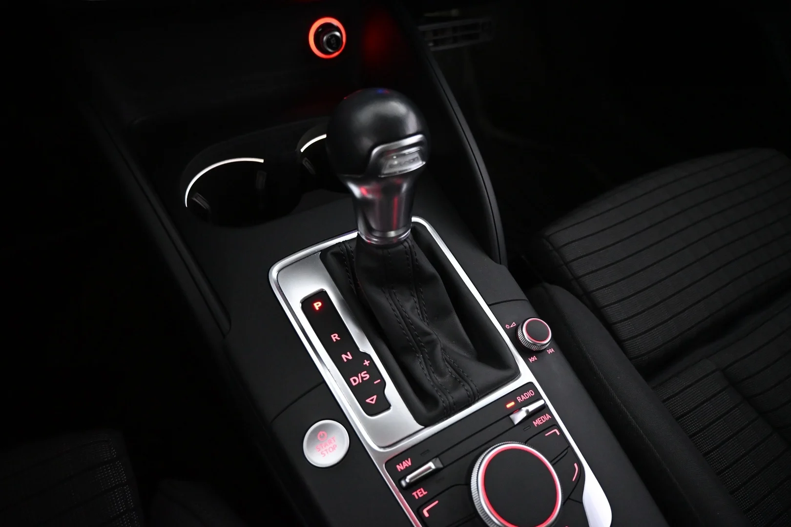 Car Image - 6xwnLx5BxqXByNABEuqcec