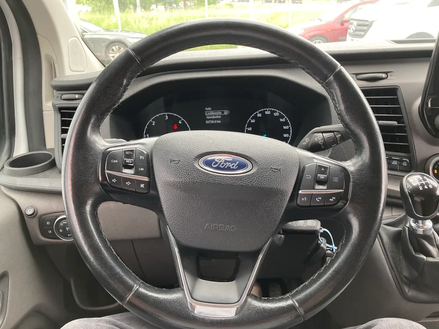 Car Image - kef4Lc9YhY2EetXVHjsLK