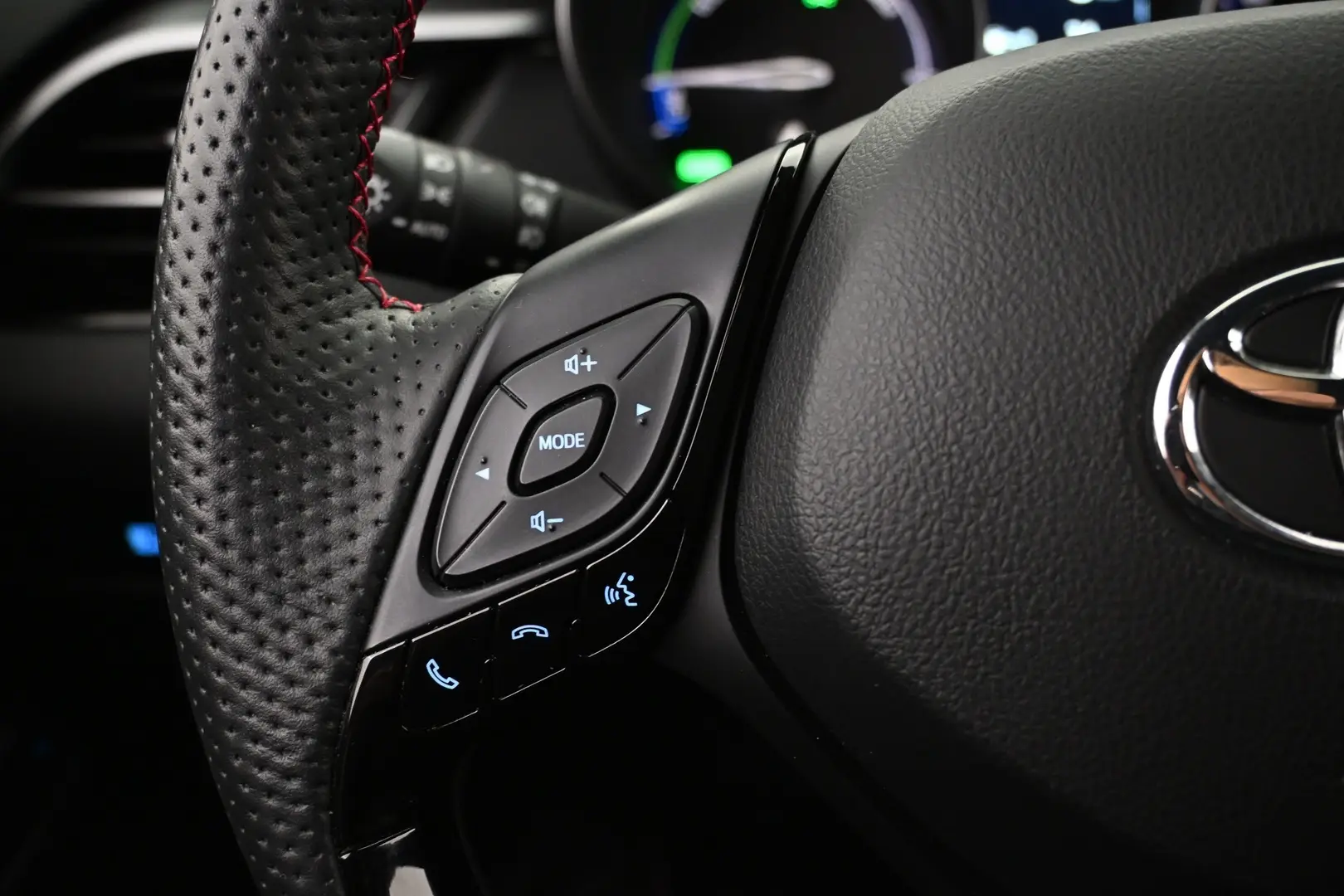 Car Image - 7hMebPNabm7bsn27FQmFs1
