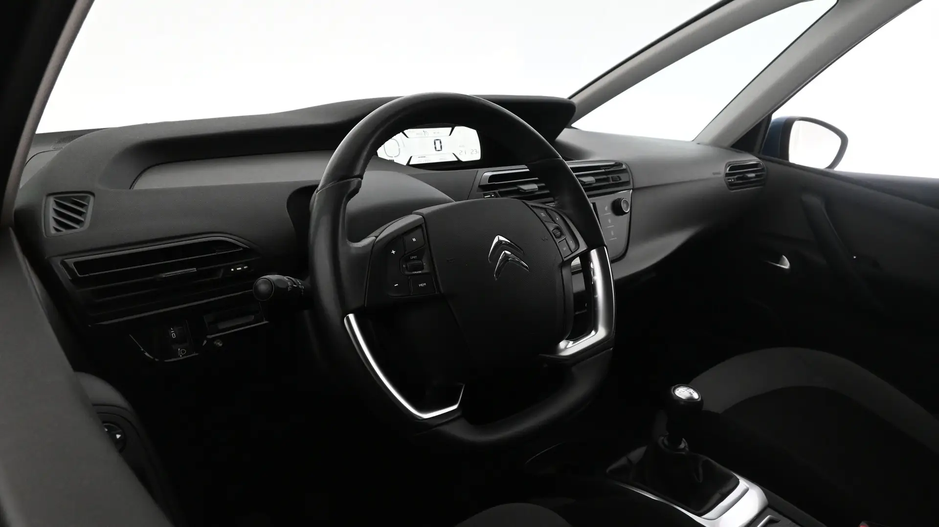 Car Image - 3fS07F8cFHowu1L16V4gPC