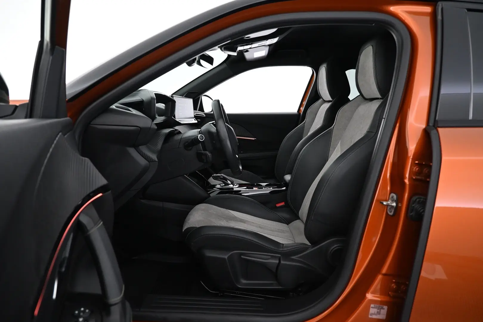 Car Image - 3NSe5hcM9E86Ptuhd0lJMZ