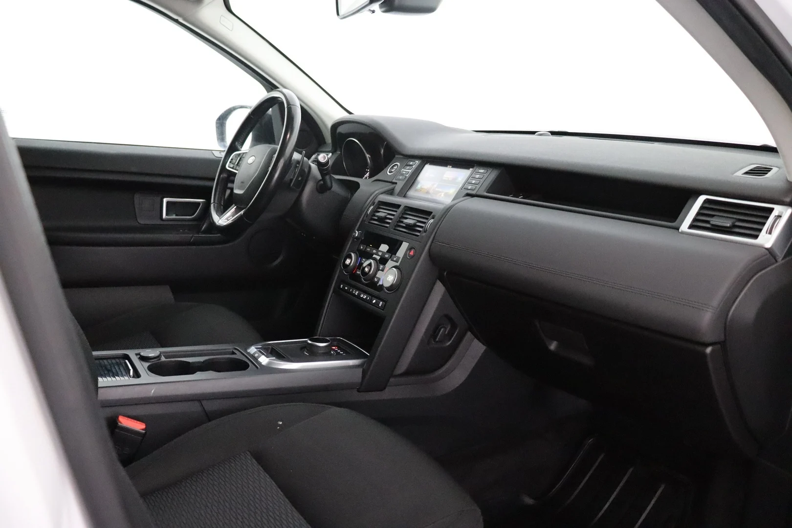 Car Image - 1jQ4aSZeTfOY4N8Ieoa8Lt