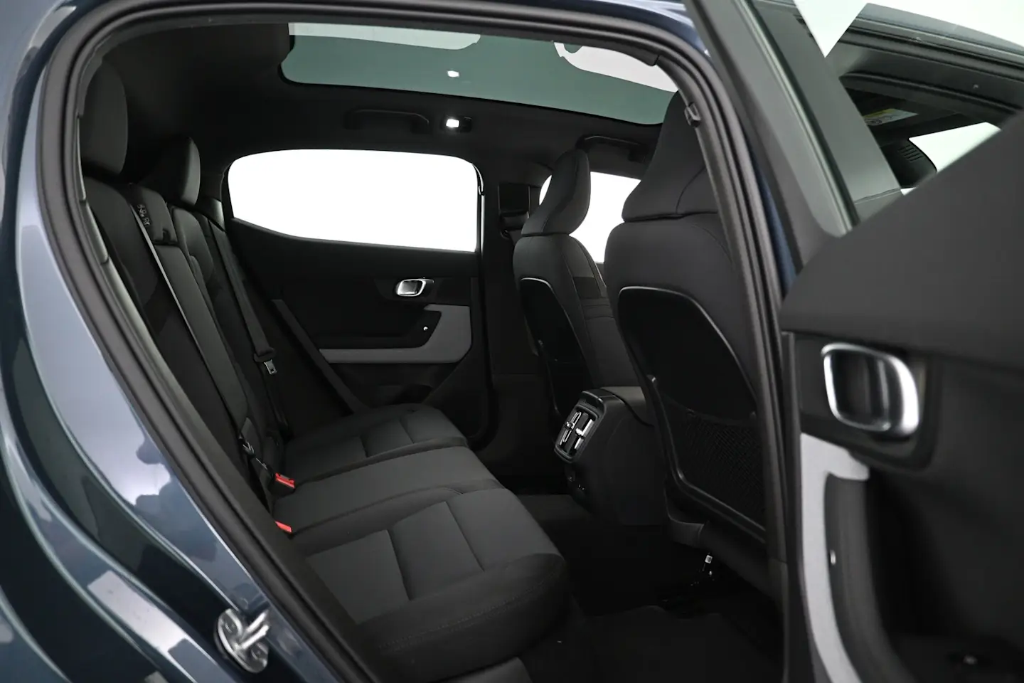 Car Image - 1gTJoVMwEcN1ZPZHVSWagL