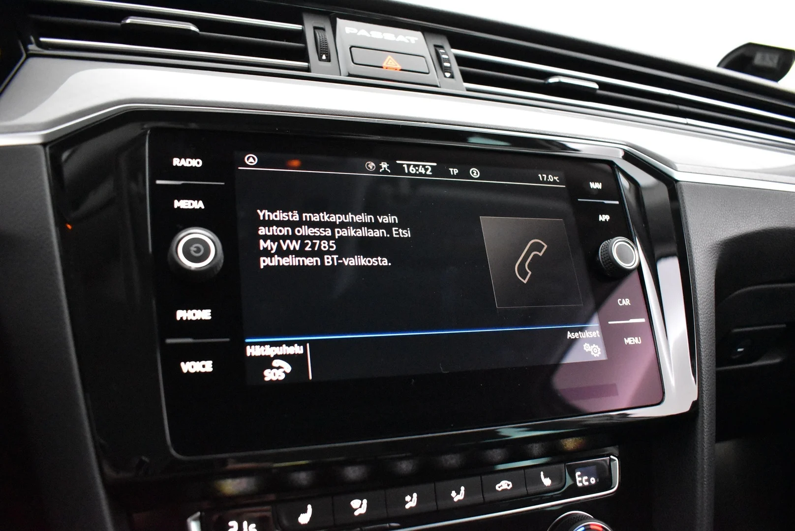 Car Image - 5nUXEul7H4xnBTfSazEEoM