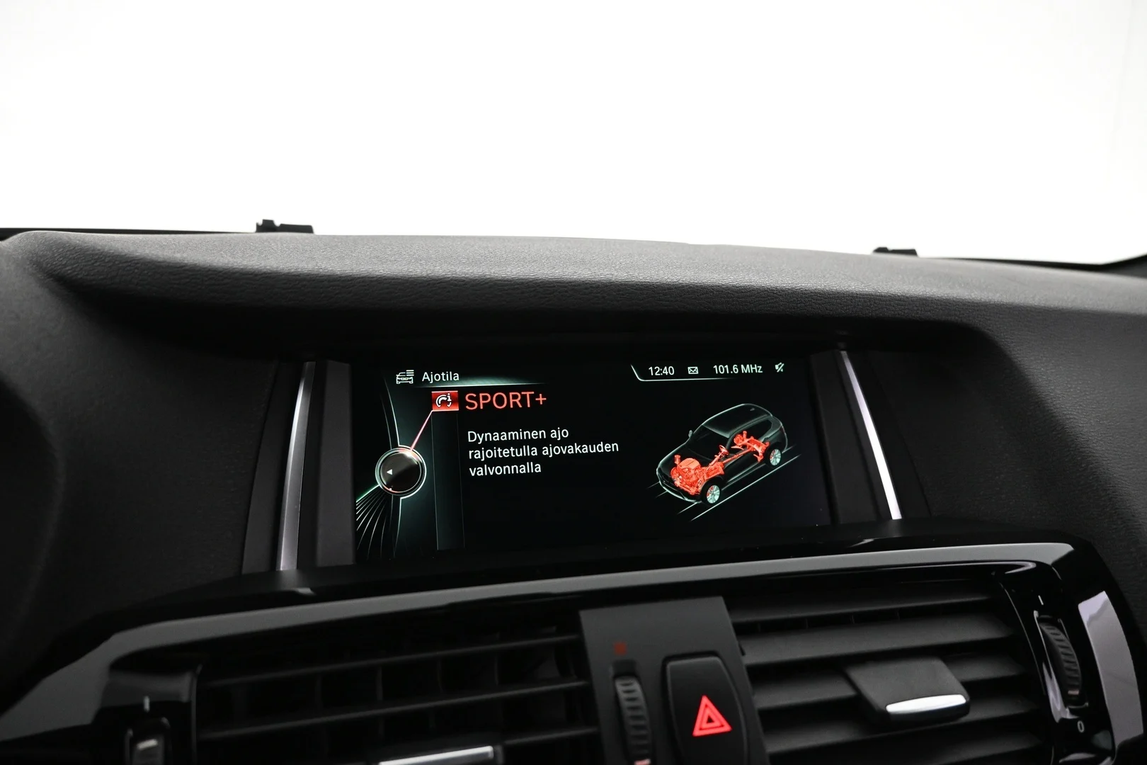 Car Image - b9jQj8D0GsCijpInMeQLZ