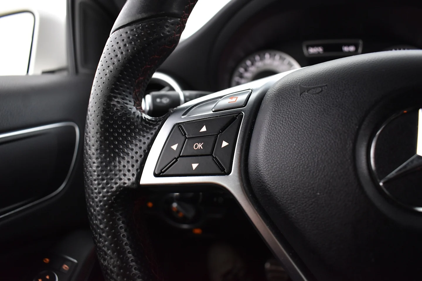 Car Image - 5mWBwxLvBokE5qA2UmRNis
