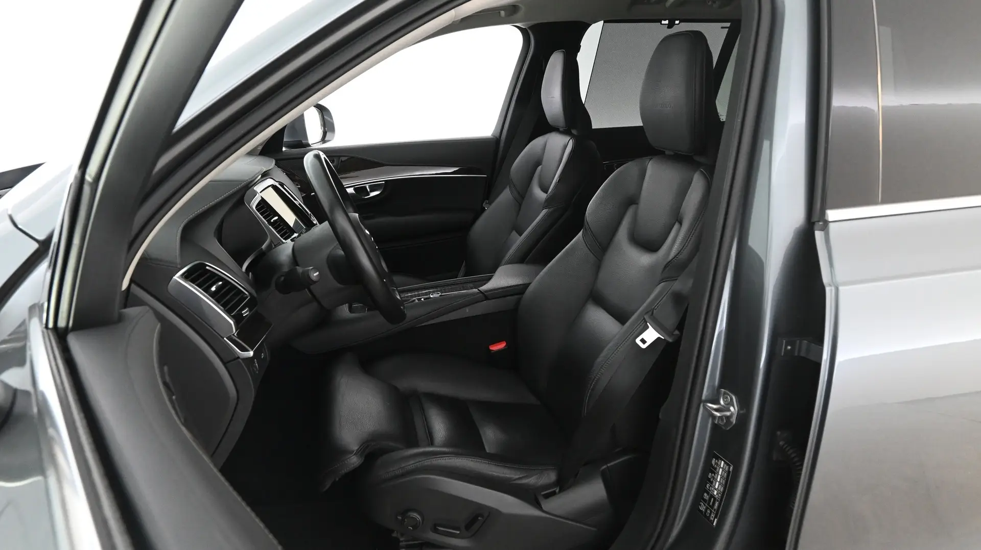 Car Image - 1iFaSm8cfhKBSjtSmPGvg7
