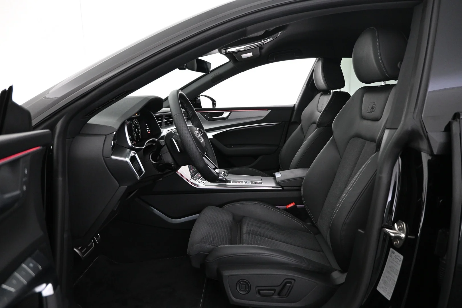 Car Image - 12nxaIwA0vW12BS7IemWiA