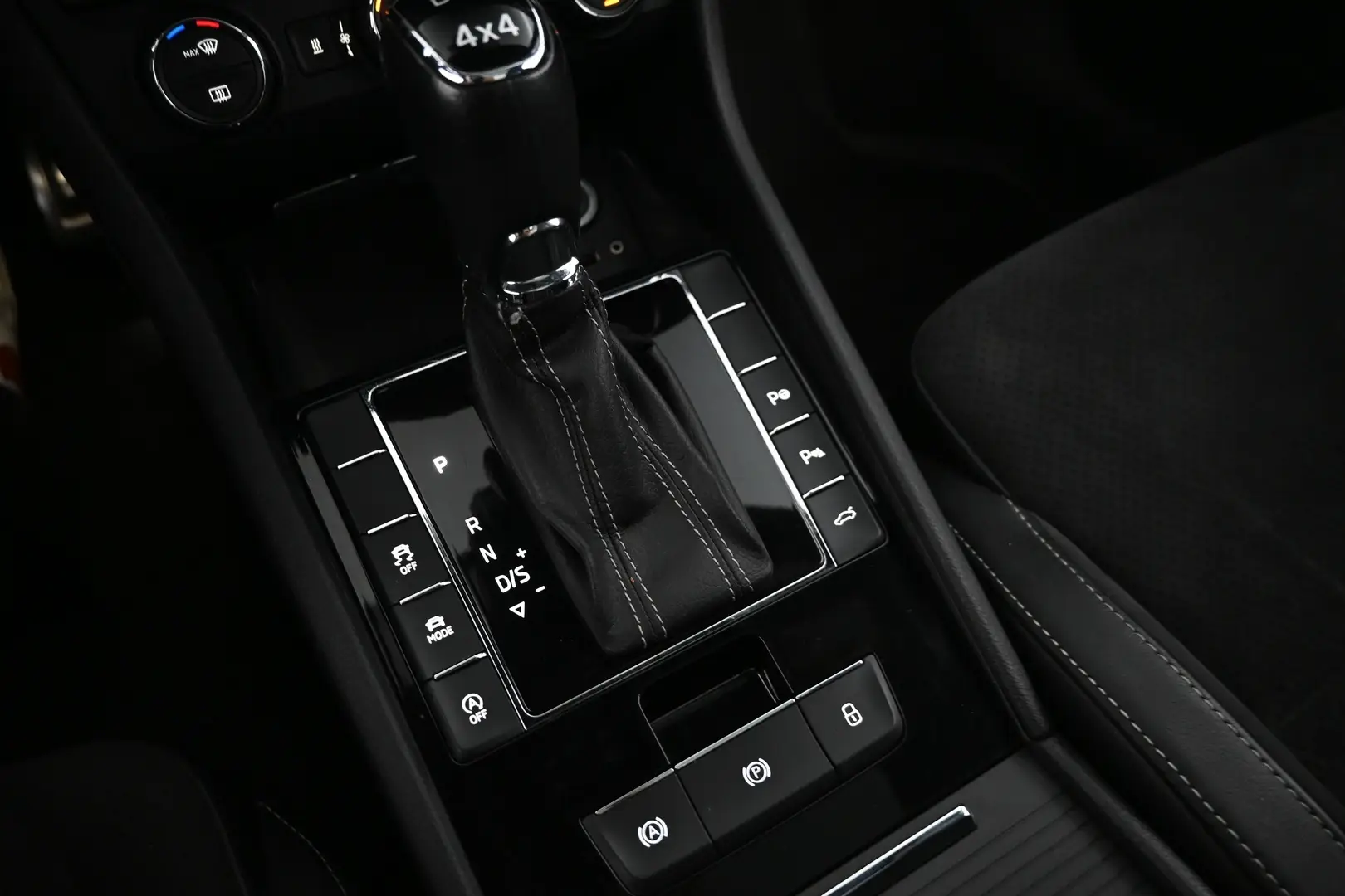 Car Image - 7l7xQnrKvtWh5xEZfl6AOg