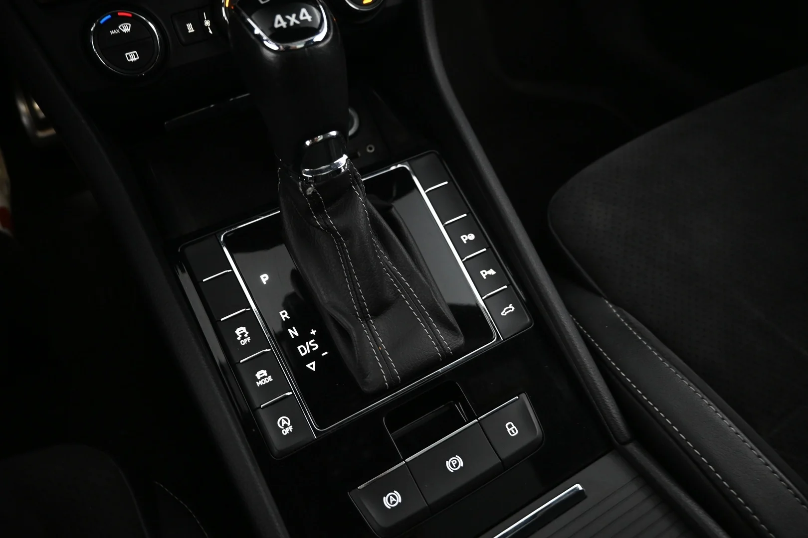 Car Image - 7l7xQnrKvtWh5xEZfl6AOg