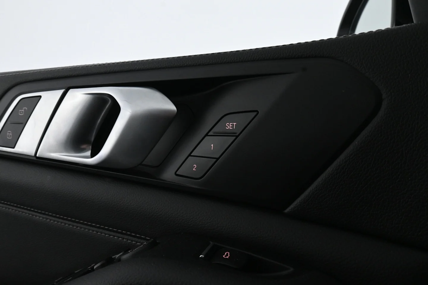 Car Image - Sv62XHijIJm7wCdT6iU6F