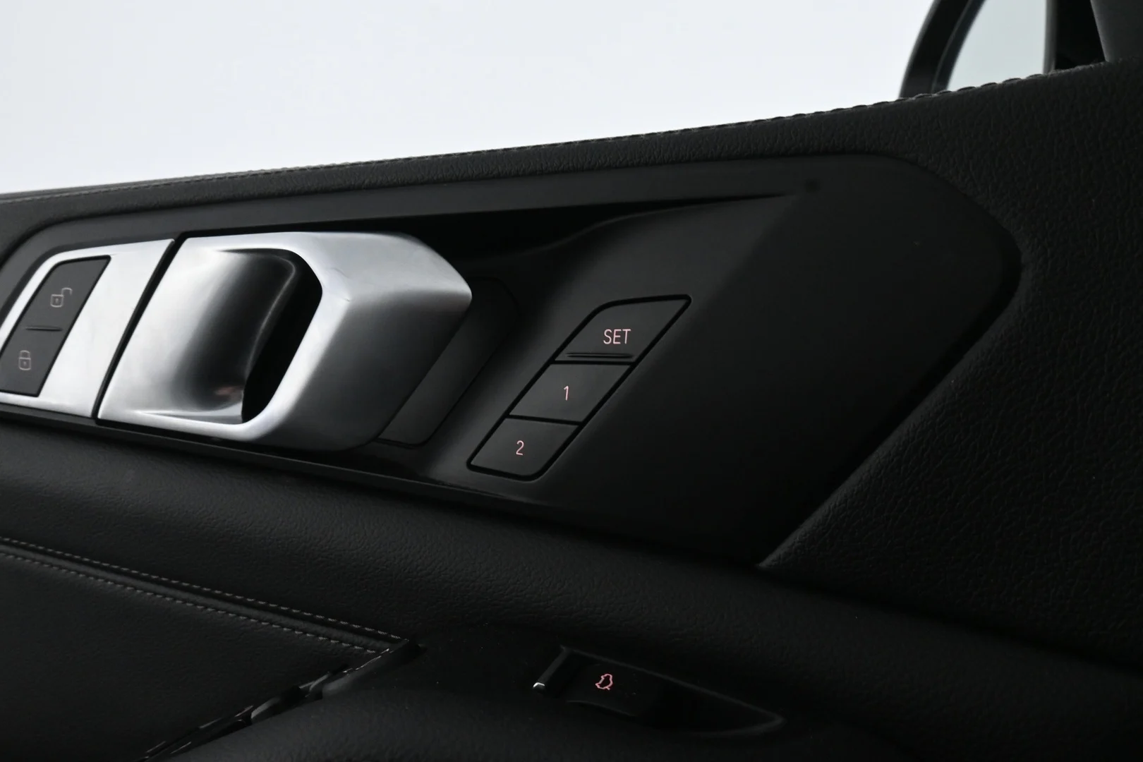Car Image - Sv62XHijIJm7wCdT6iU6F