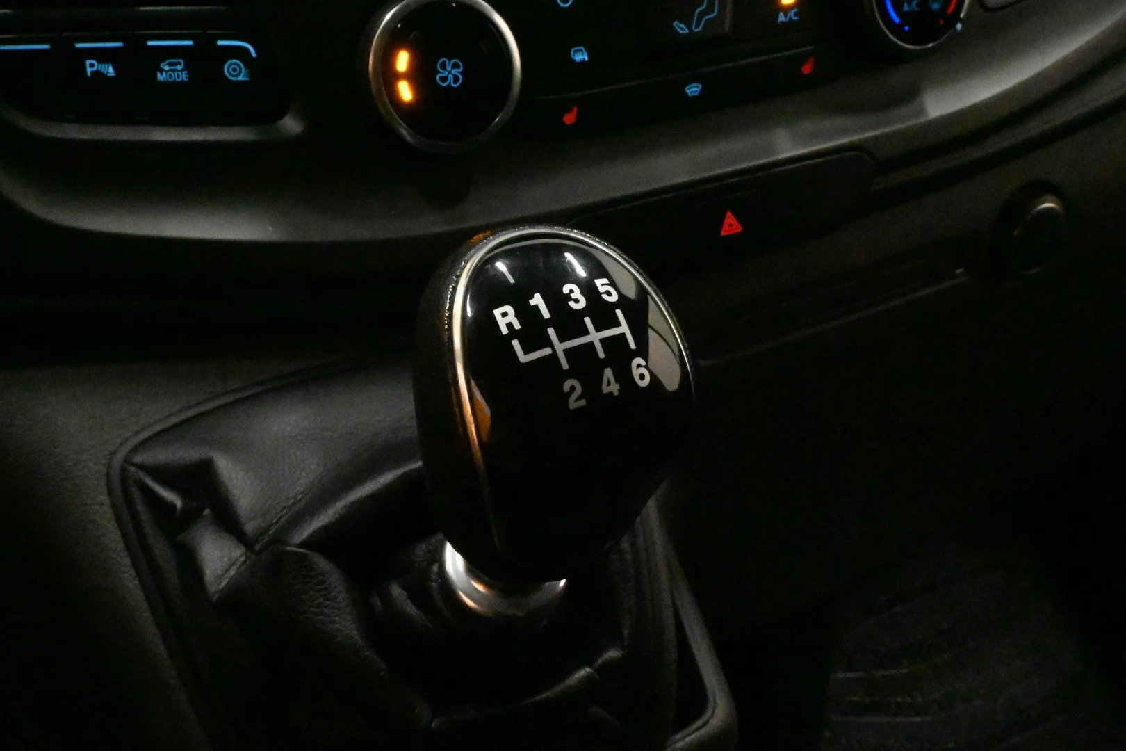 Car Image - 53YaVF4ipEF0rlWl4VKoyY