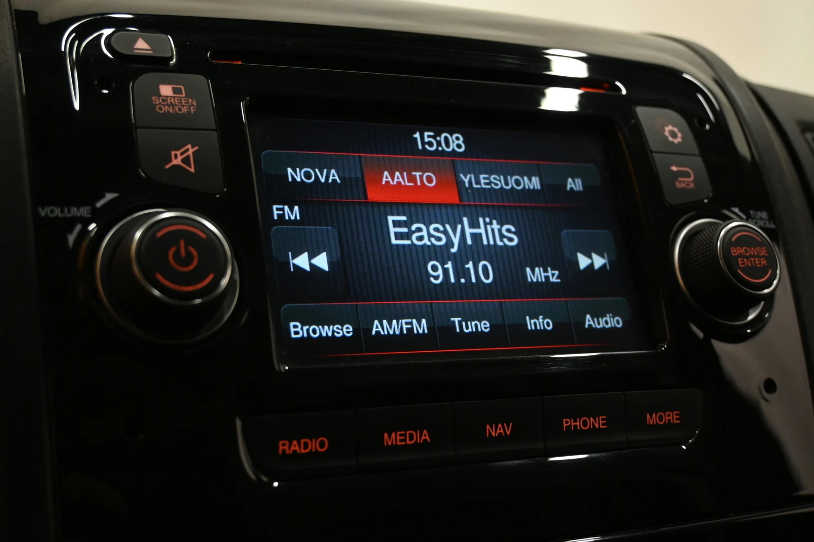 Car Image - 3KlymY86OwSpxaMgJdqcuj