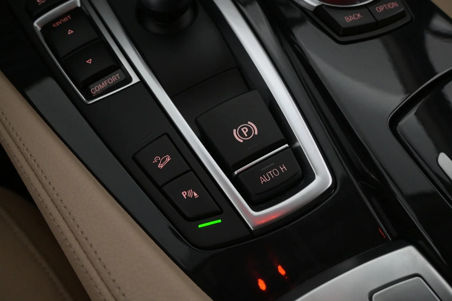 Car Image - 26Mlg1N8qDzmq2AMEK6ig8