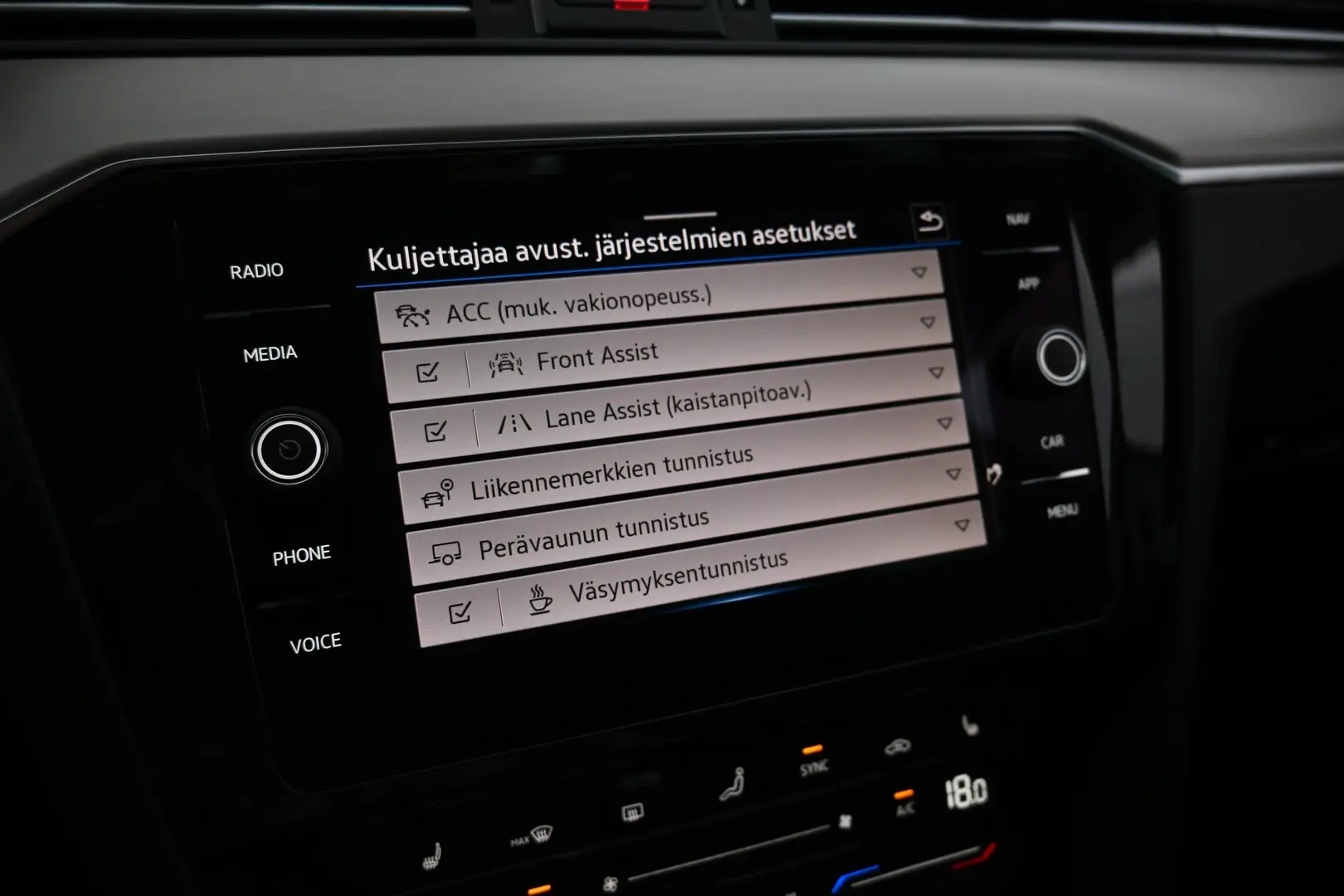 Car Image - 2geqohTM1Z88ld4B2PLO1M