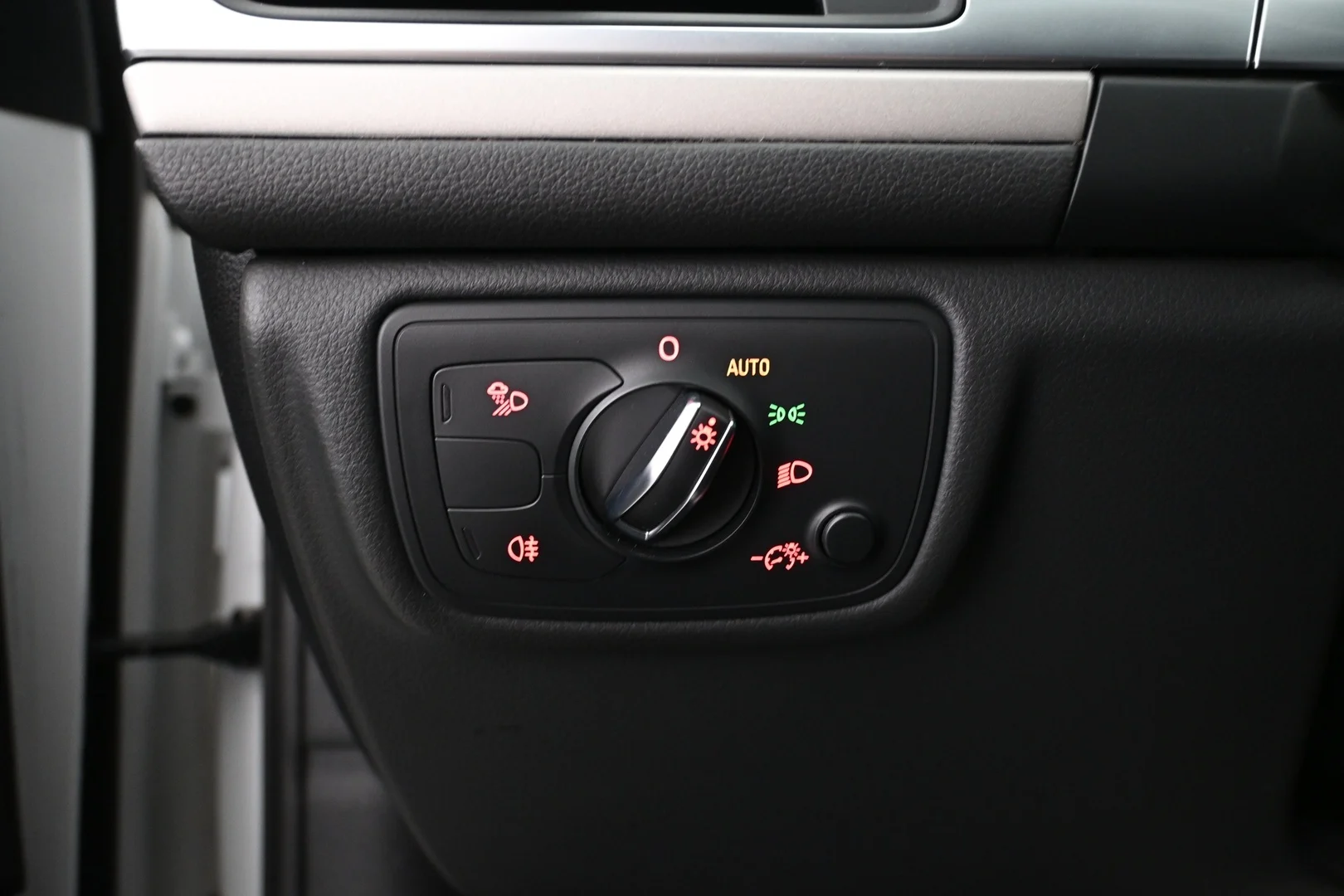 Car Image - 7AkrkCdQ4mKQfBatA9Eon7