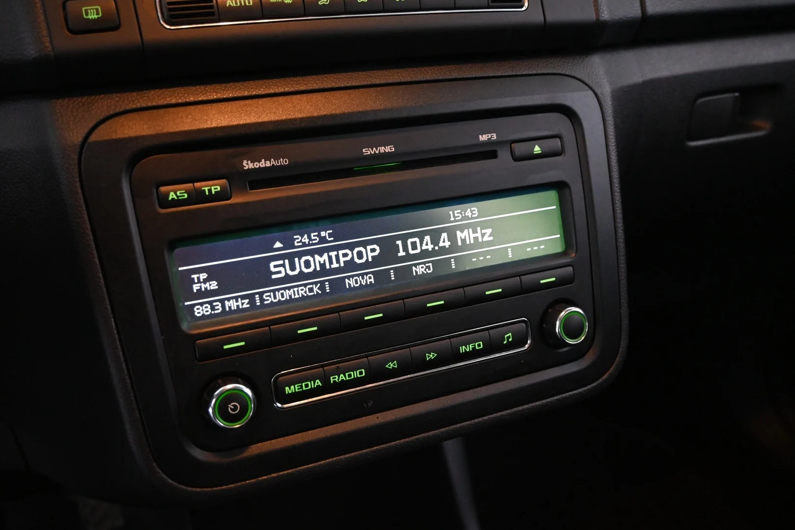 Car Image - 1KzWg6oklmUmFTx50JGMau