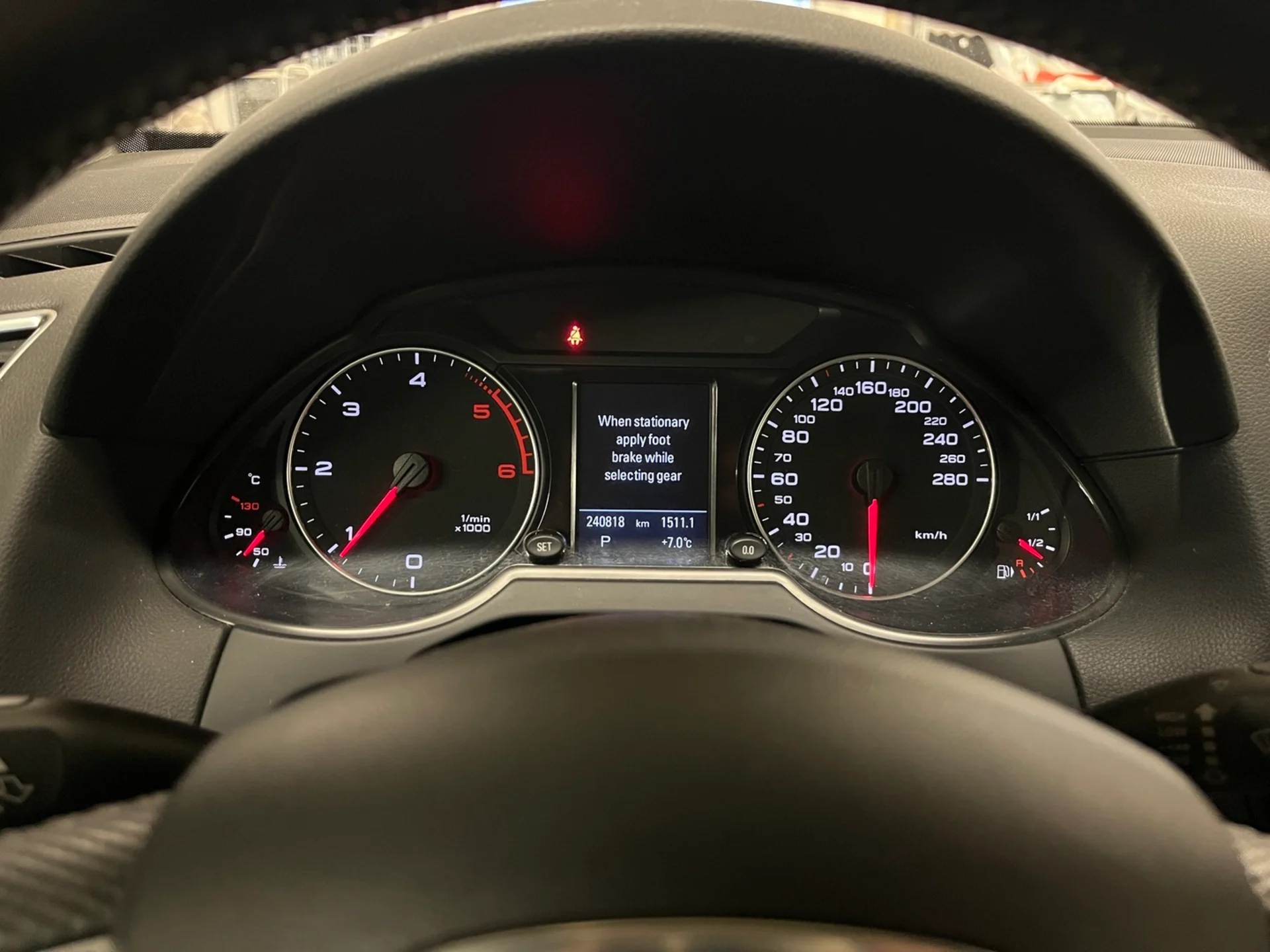 Car Image - 2AUbwhpPGC7Q3sbM9xDZfR