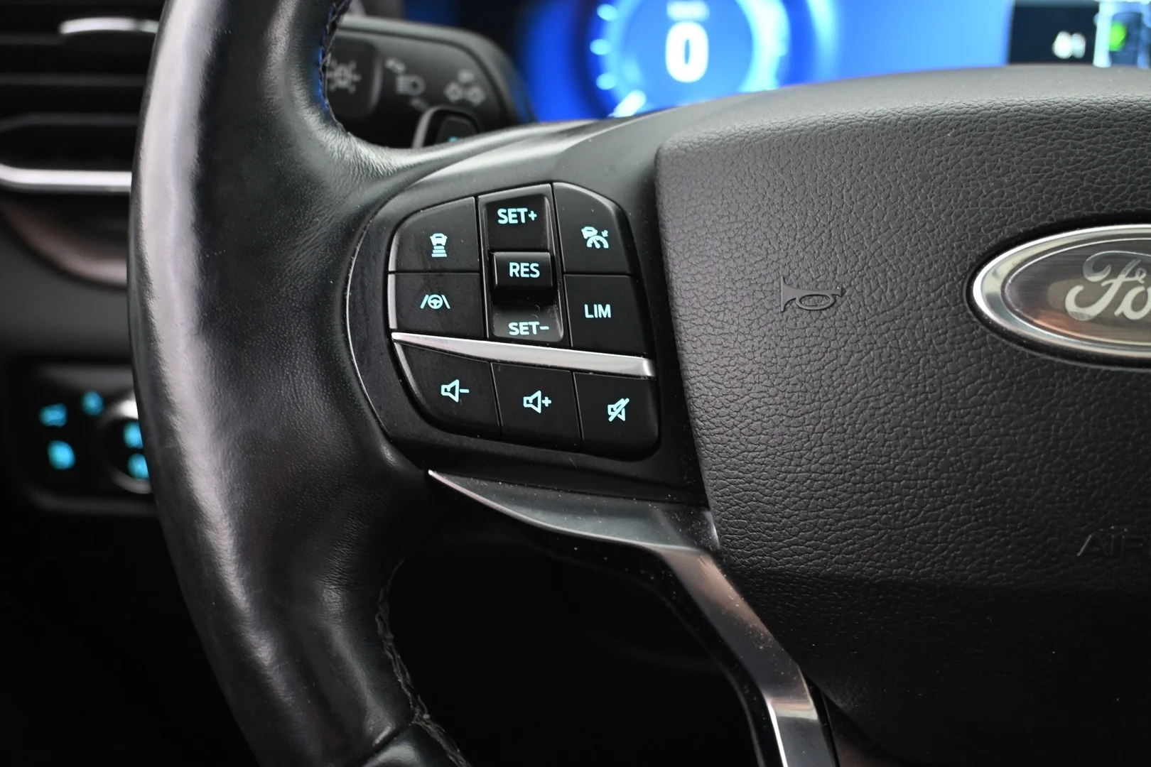 Car Image - 7iYdNEPHaHx2LWb7d5crJc