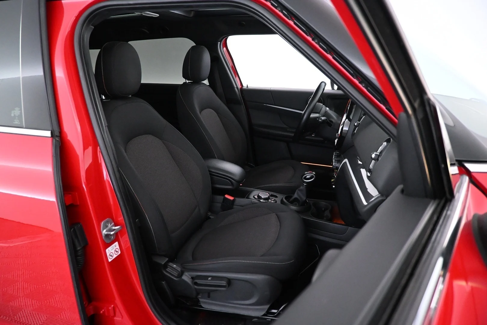 Car Image - uTyiNhg1df8muH1er2Bwf