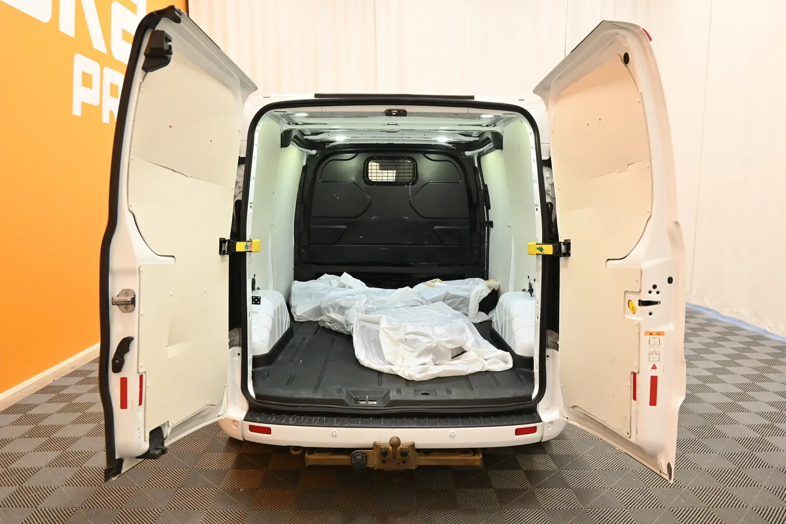 Car Image - 7qa2wtSGAWs9t2UgQsj8nG