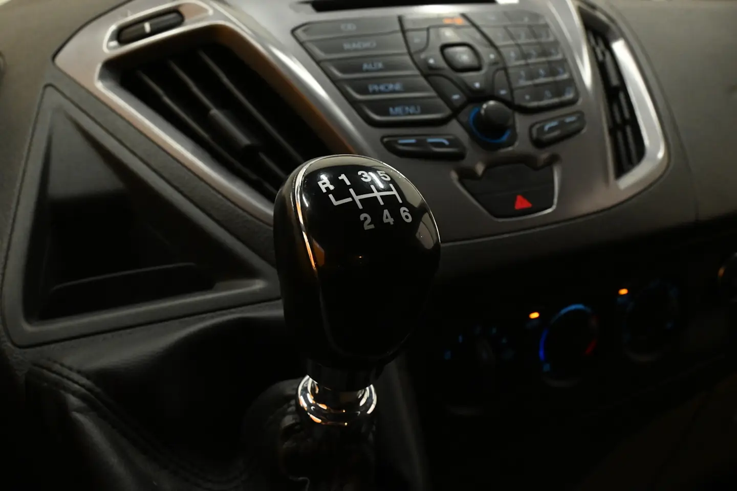 Car Image - 4Eex9INXQYbOcS3fukF7sl