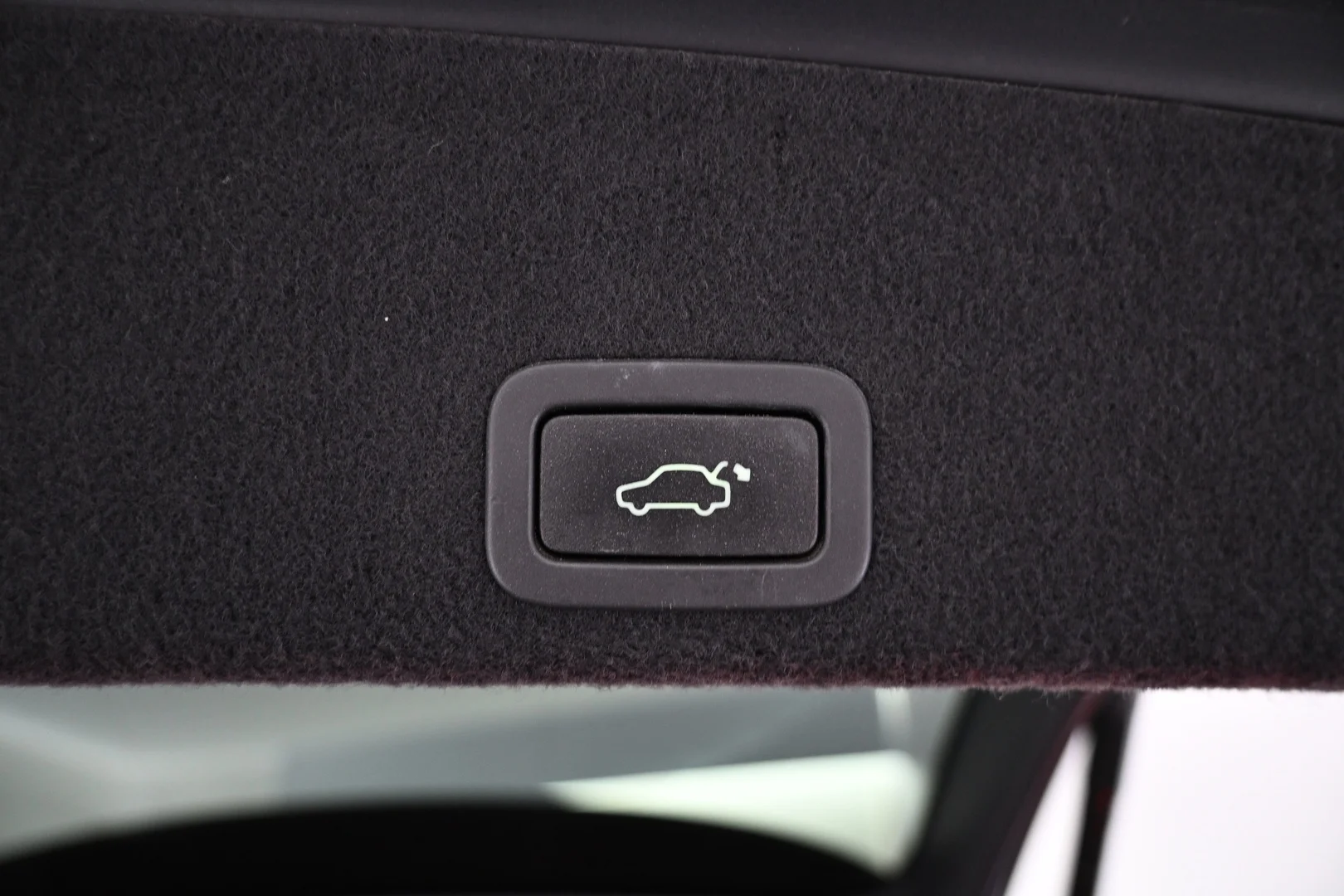 Car Image - 7dys9FGW5aYSa4CGgZzRo8
