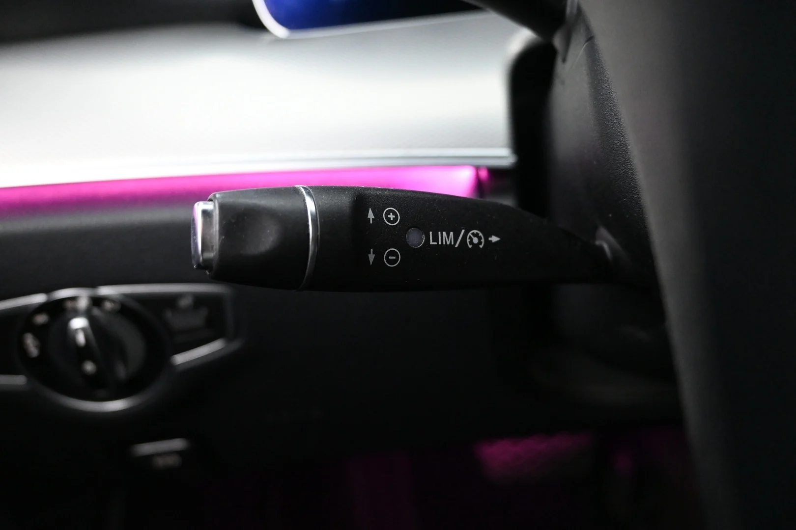 Car Image - 4UG0Z5jGIsw90TGmykt9zb