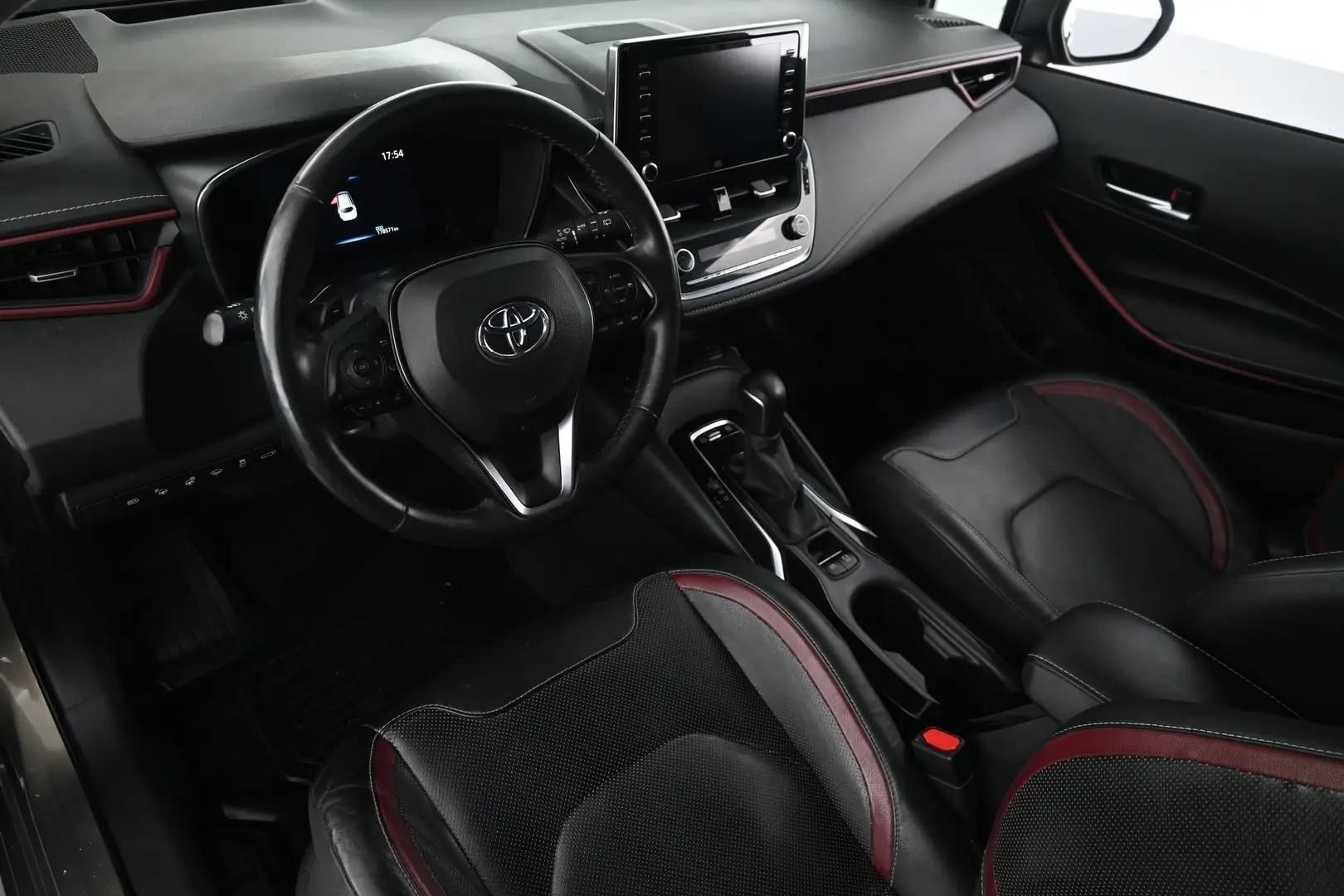 Car Image - 4wD4Pzlj1ii4ke4GQqwYlm