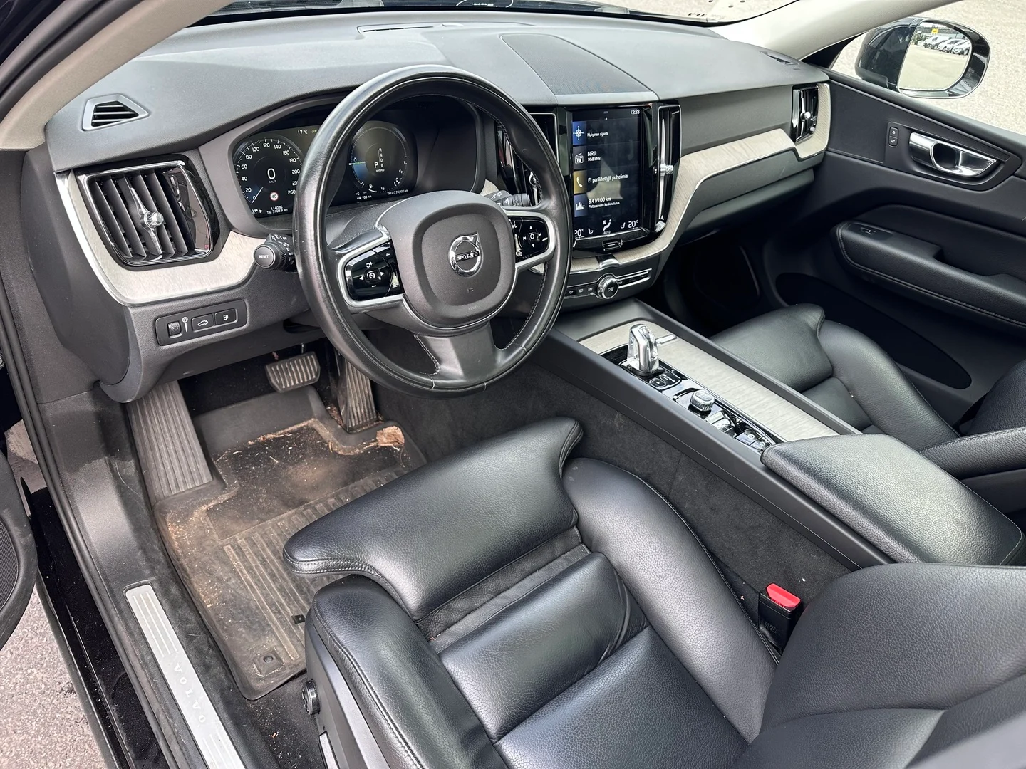 Car Image - 5WbLQy37gCVLSXSun6cLIc