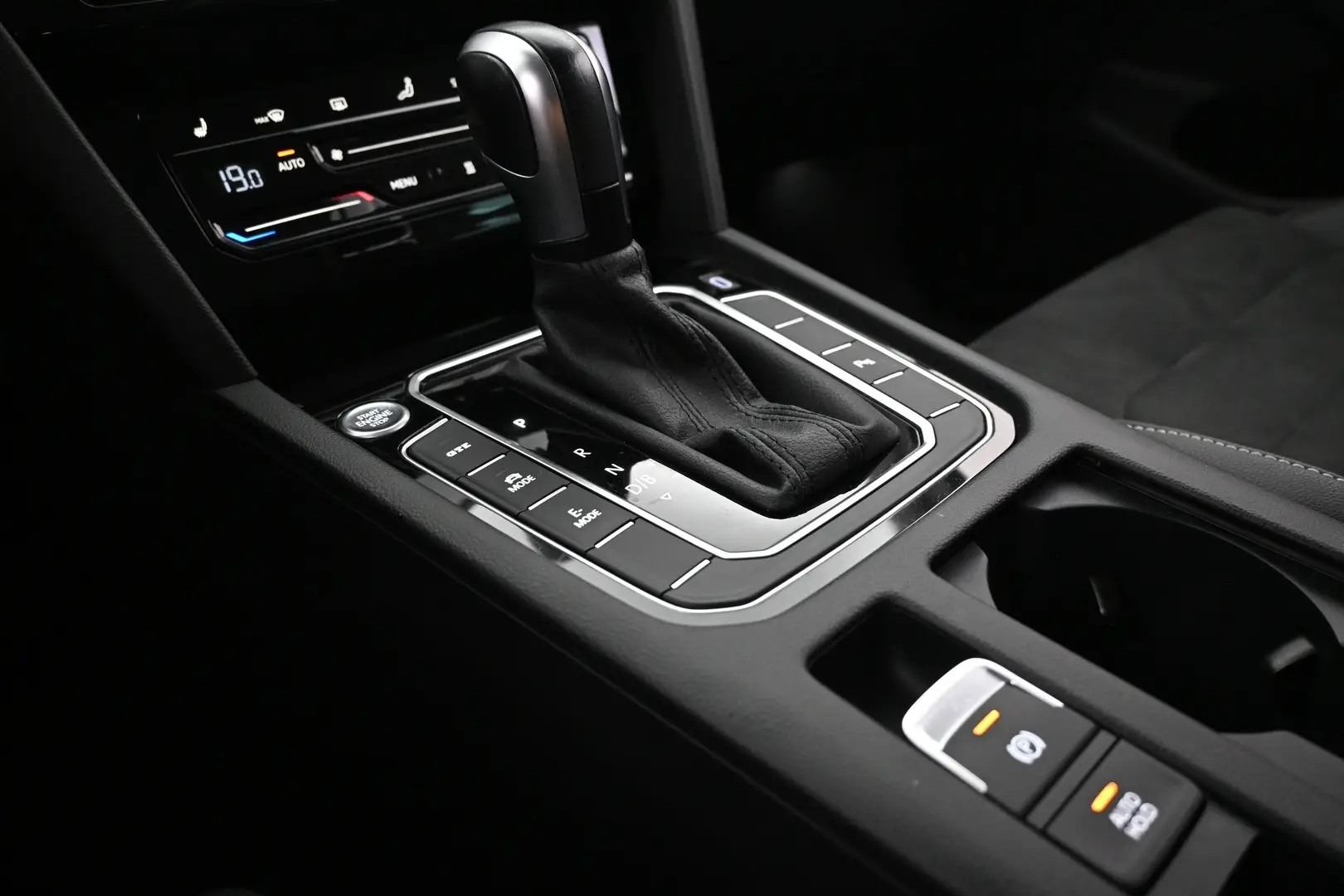 Car Image - 2RwktdmejlhuqpHXK53ikB