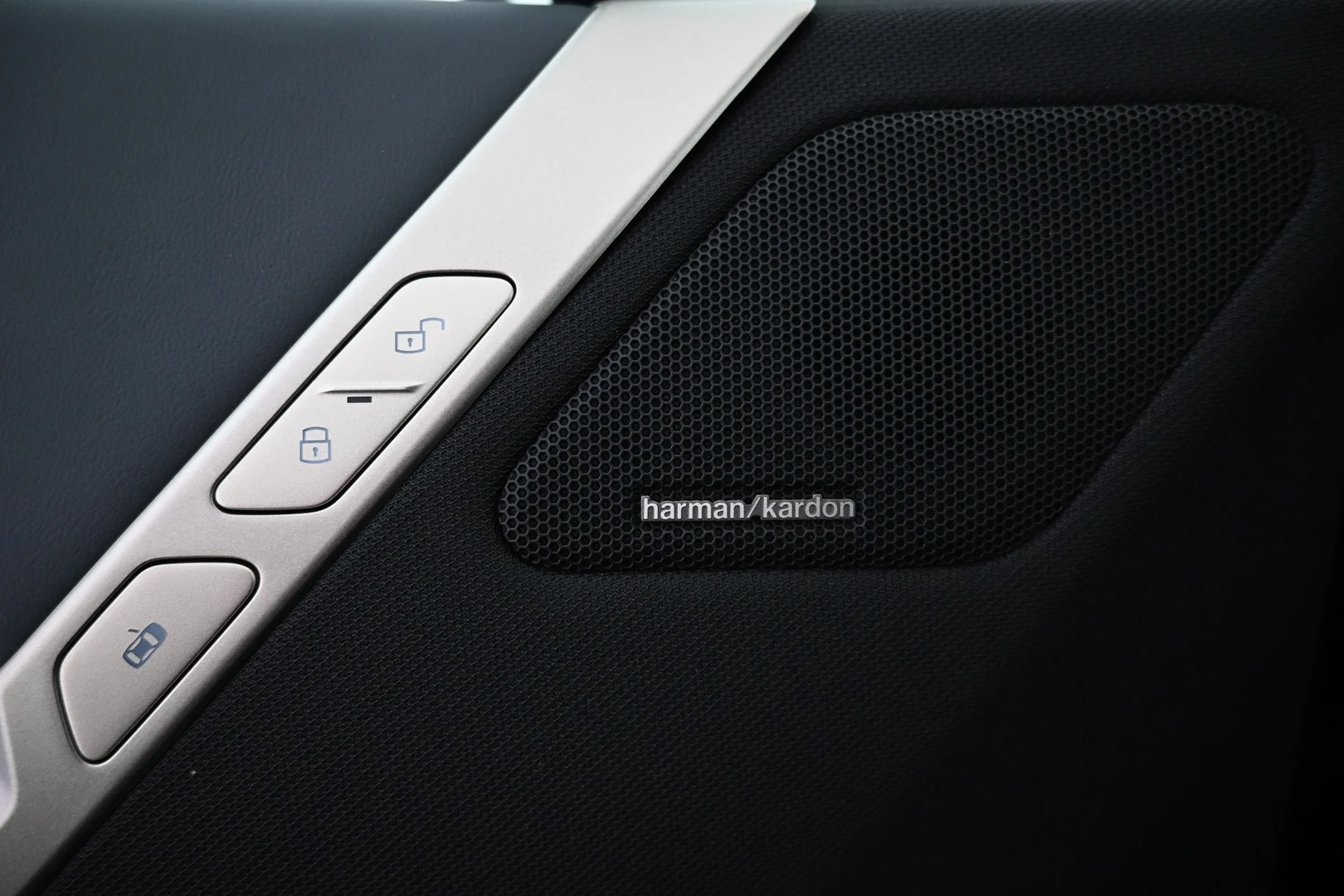 Car Image - 53Qrs6mmobI5i3ajoAOTWN