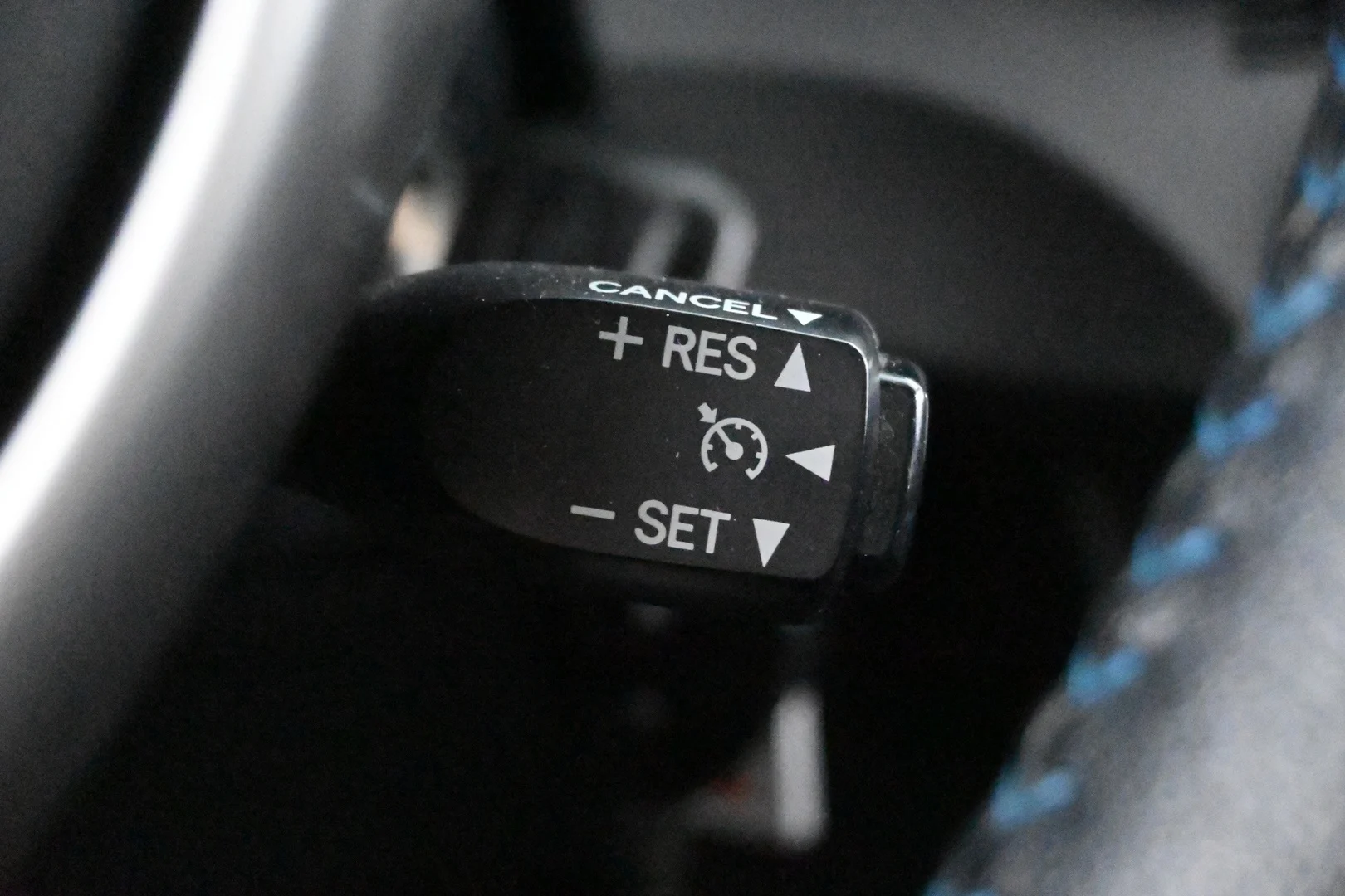Car Image - 5os6hJ2ZTwU9KkR6qMh5ev