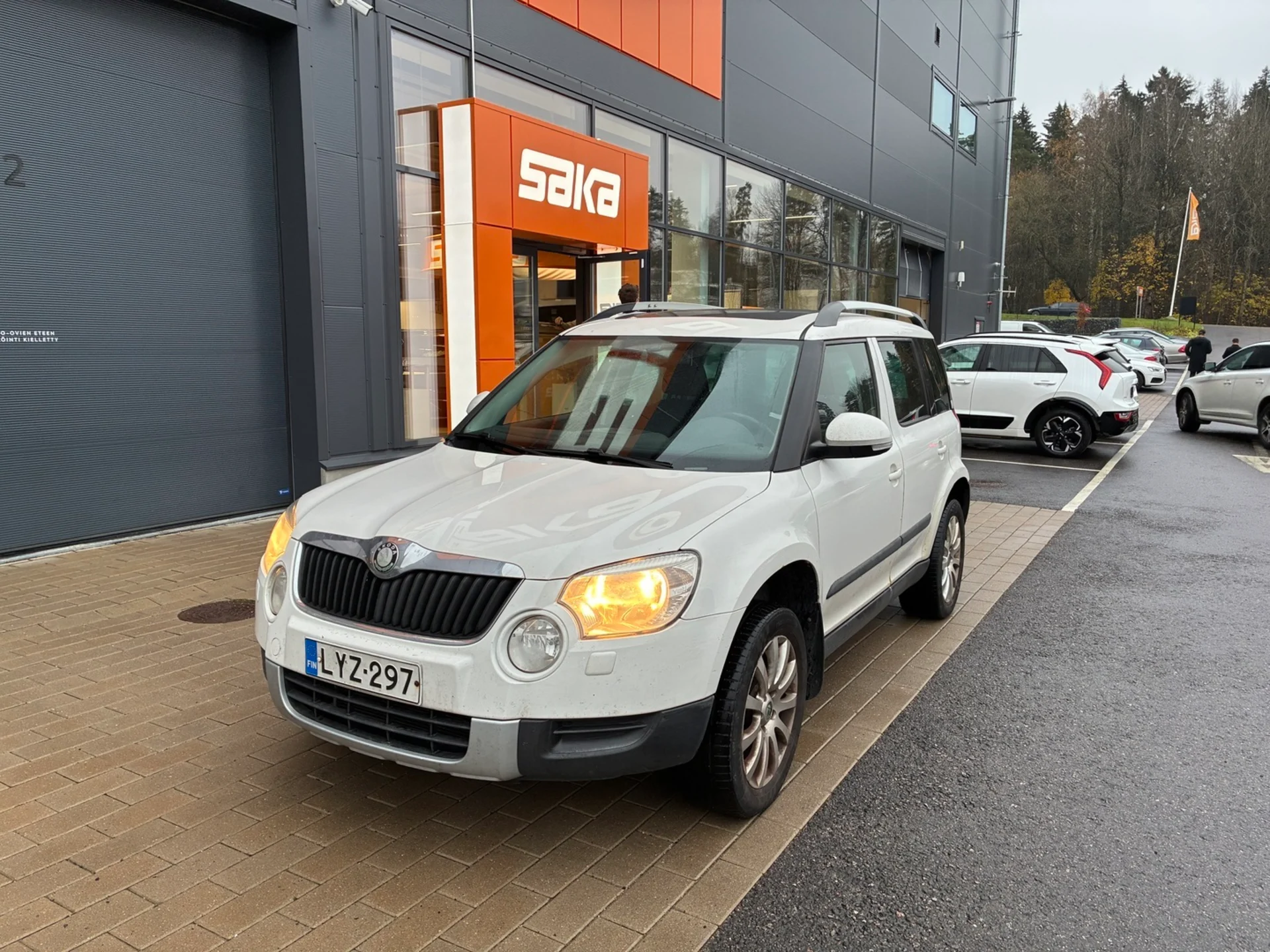 Car Image - XN5r6WsKRmvklRuqzofPj