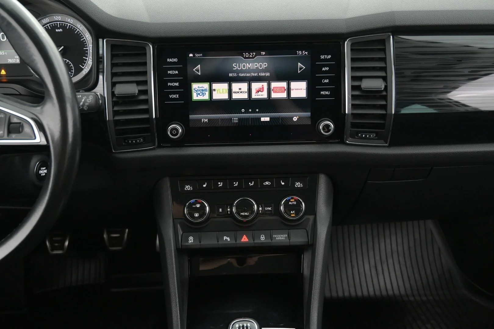 Car Image - 6VAlMILiVP9J8KbHu6L2pJ