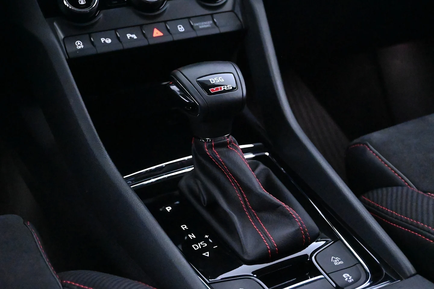 Car Image - 4kWf4DLbzT6Cdh8F7LGxhS