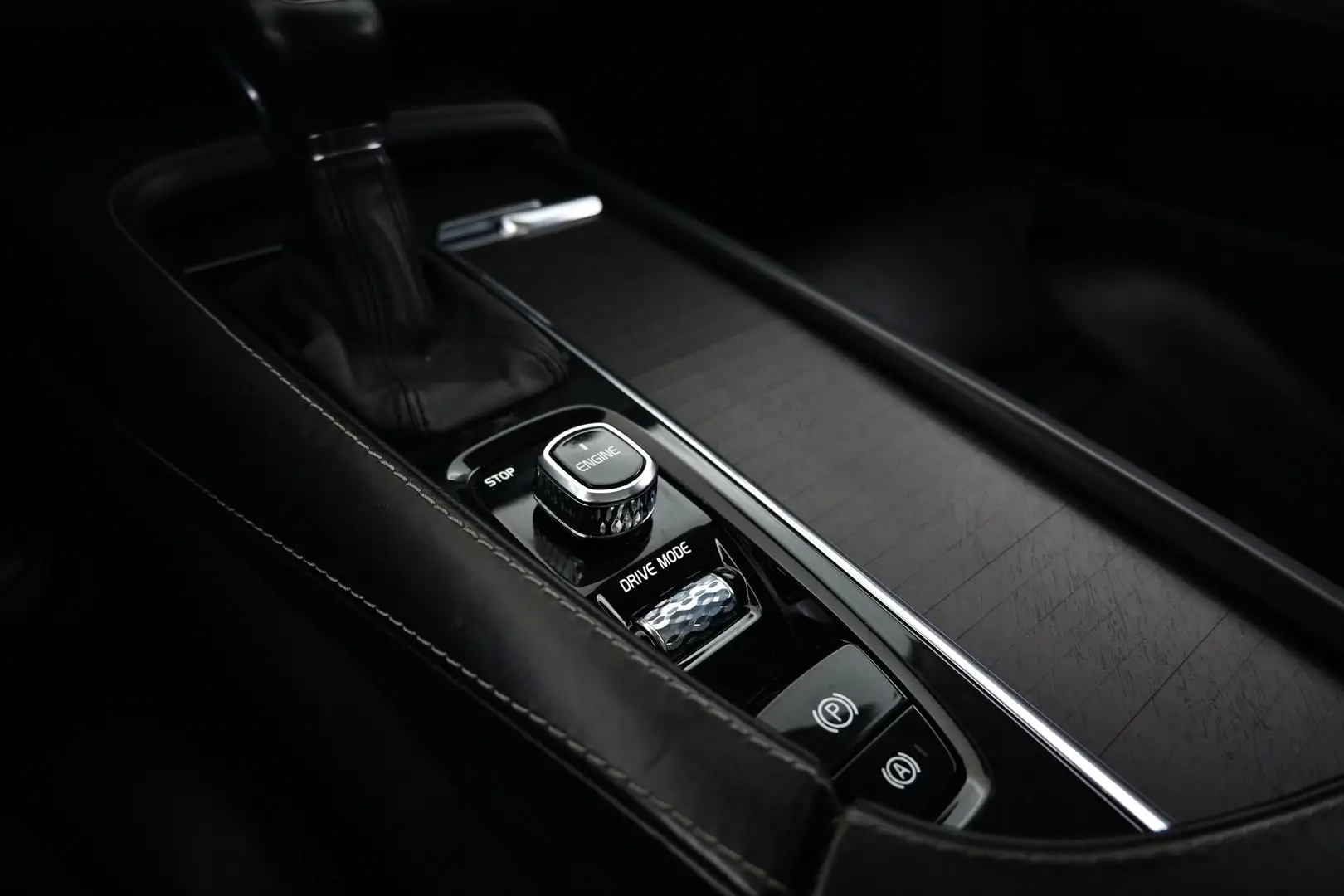 Car Image - 3VK3ocxJmTwgUd2F43Bqwk