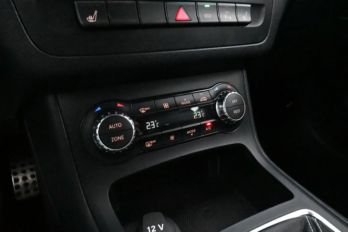 Car Image - 101yZpf2KpEGh7uISWLT2I