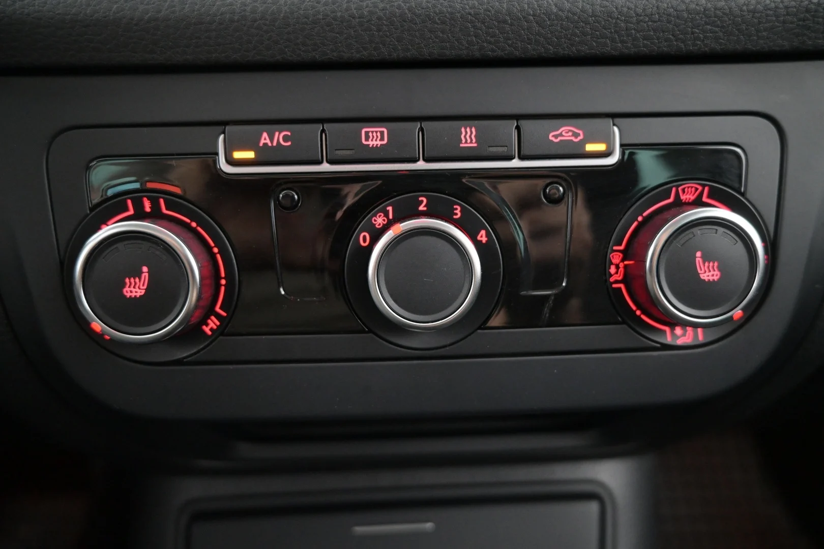 Car Image - 11xvSXnLBRicBsj9a7pYdf