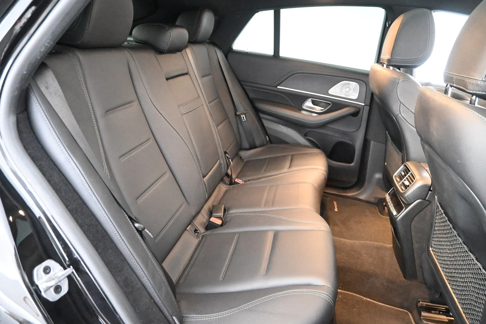Car Image - 2M3QjsYRdrUYb09t2M7Qha
