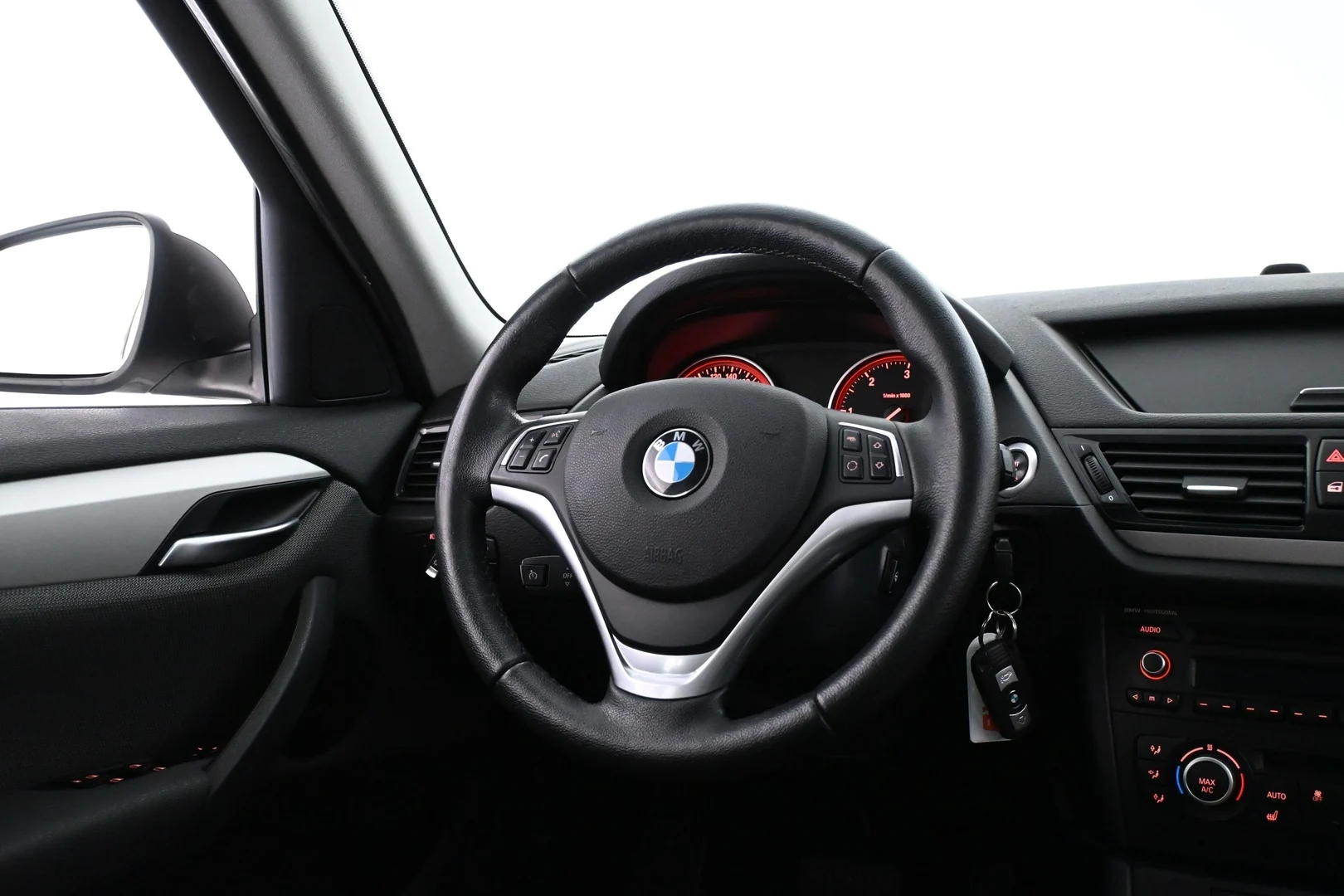 Car Image - 5mCyS7xm1gecnRqReXiBvy