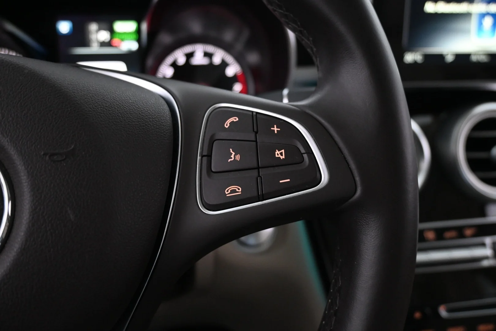 Car Image - 3FI41TJl39Qiq9PeDhKkTA