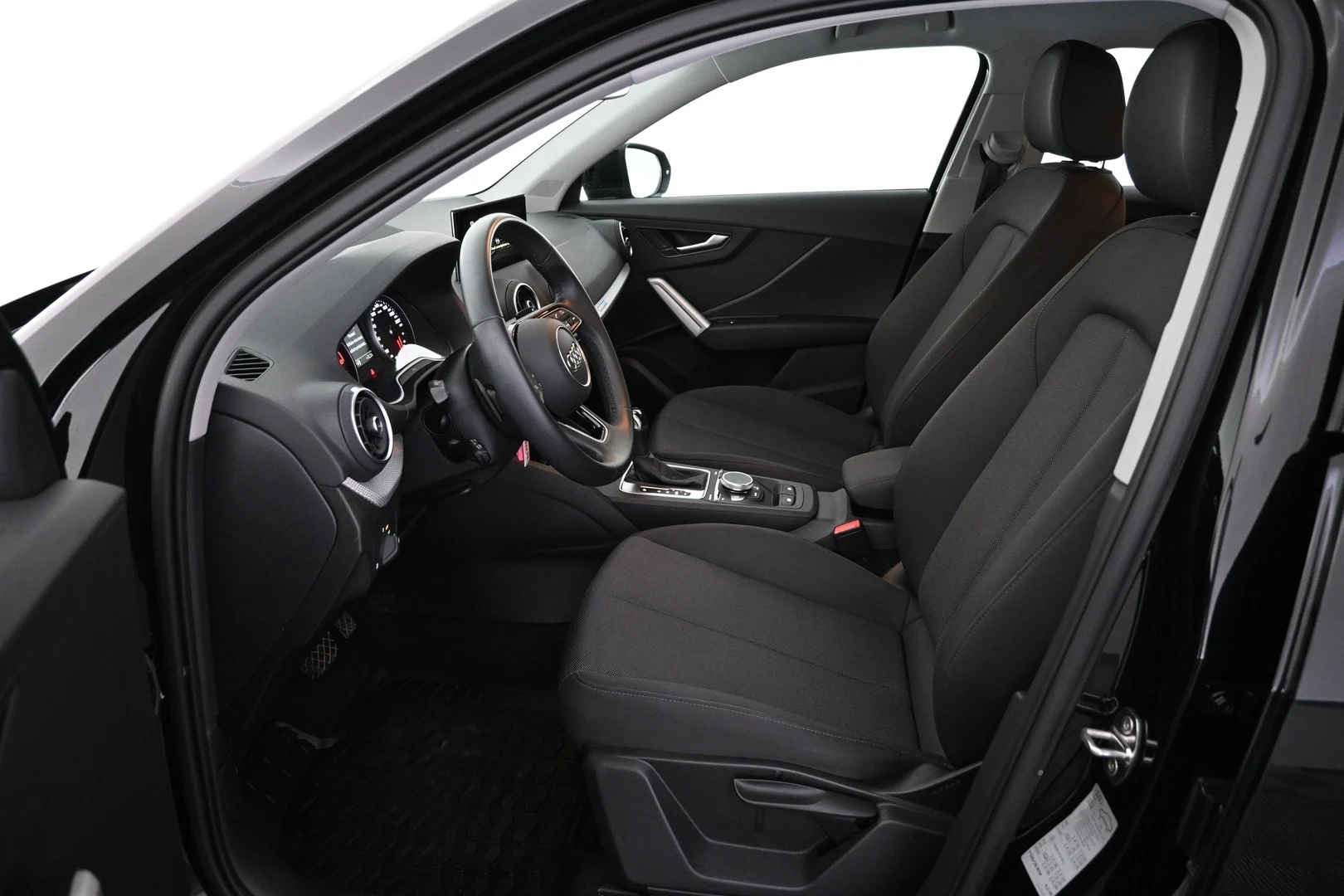 Car Image - 2g4cY4YqXgnwoXWvx8WBMH